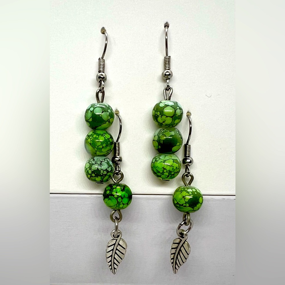 Handmade earrings 2 sets leaf design